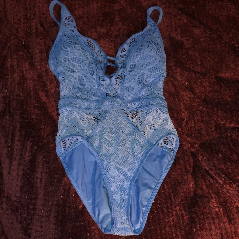 blue v neck bathing suit in great condition